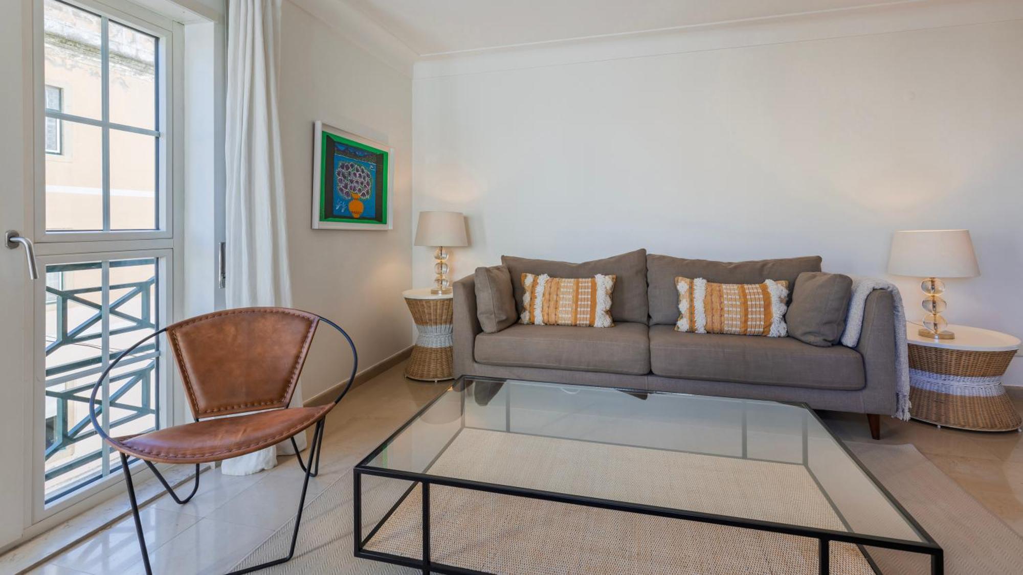 Stylish Apartment With Parking By Lovelystay Lisbon Exterior photo