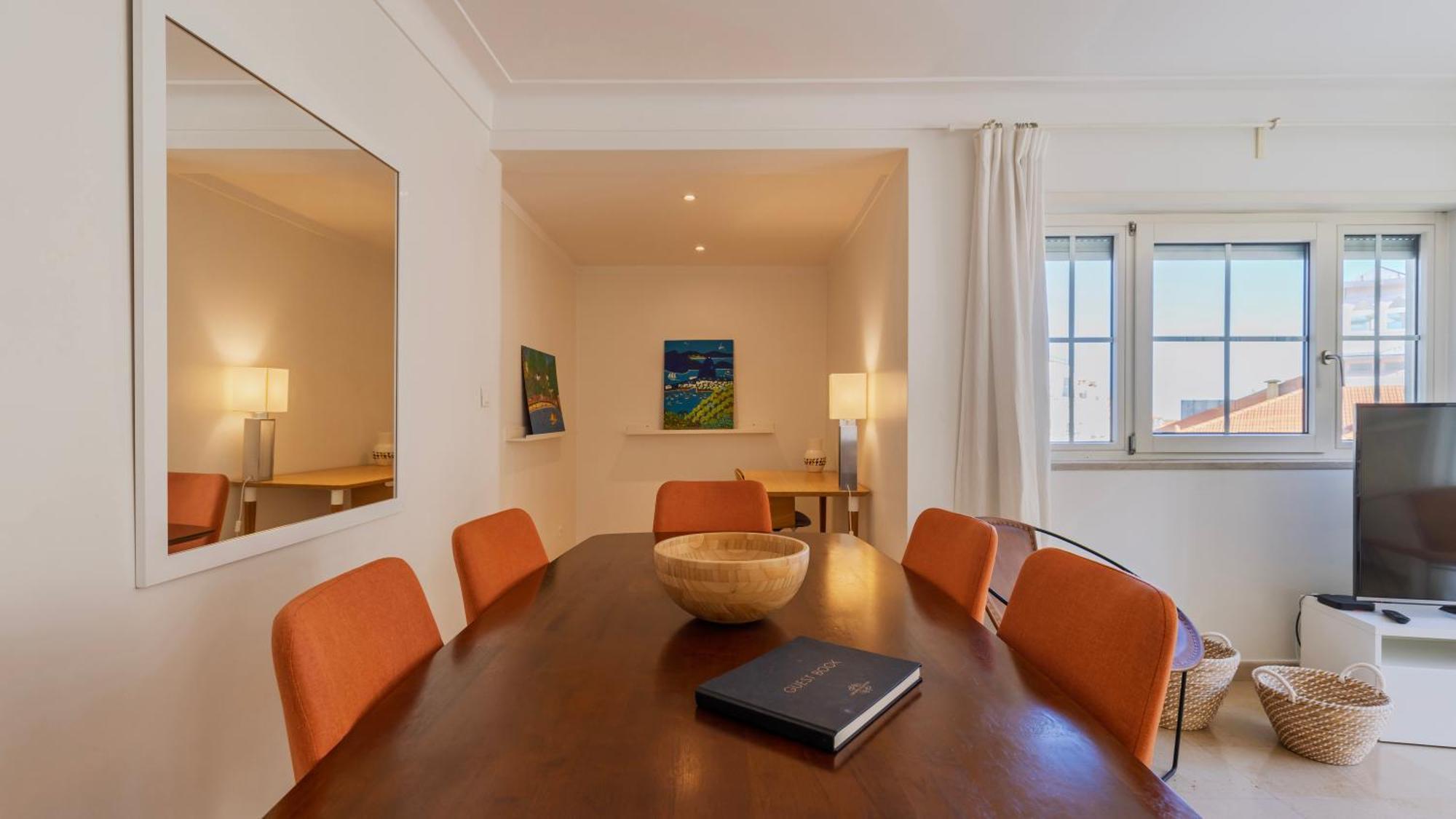 Stylish Apartment With Parking By Lovelystay Lisbon Exterior photo