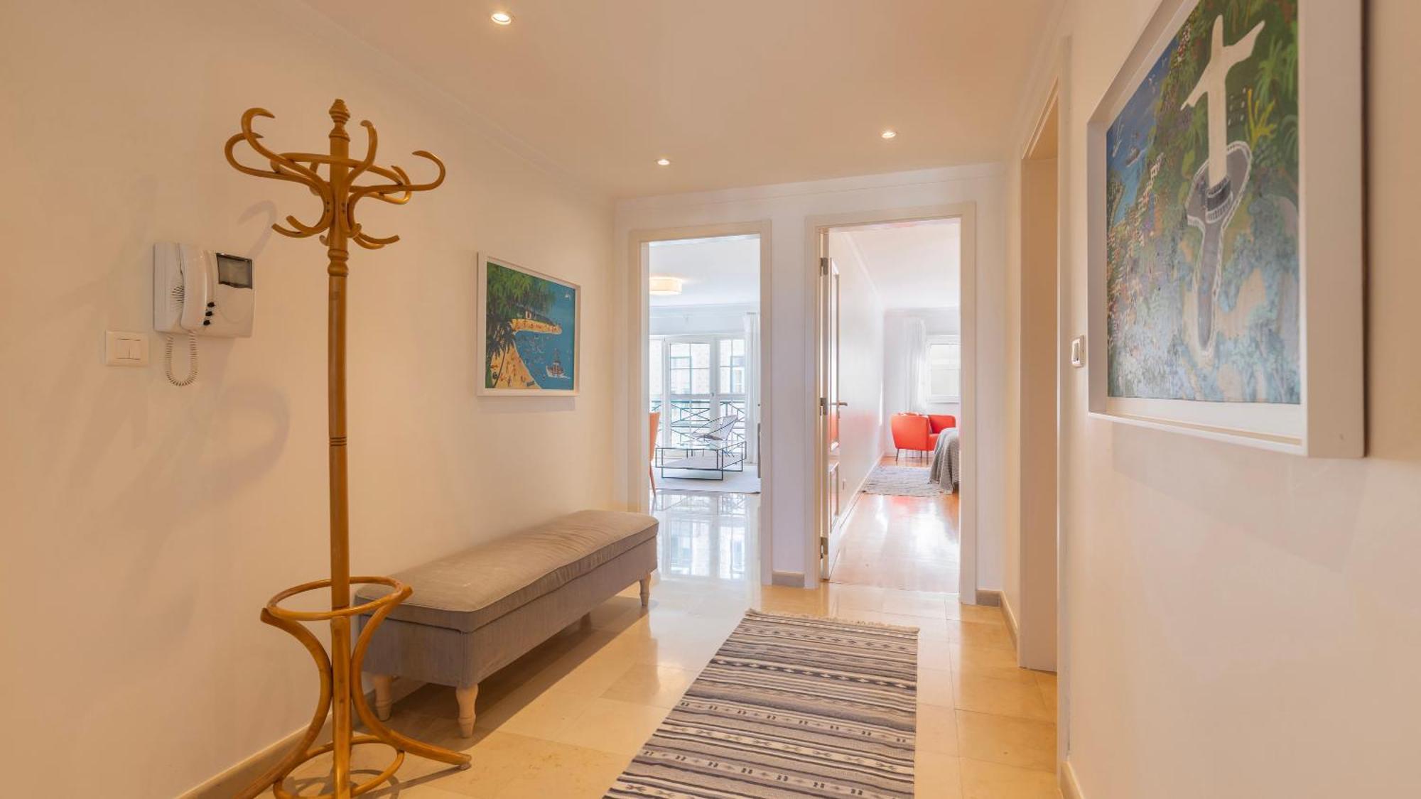 Stylish Apartment With Parking By Lovelystay Lisbon Exterior photo