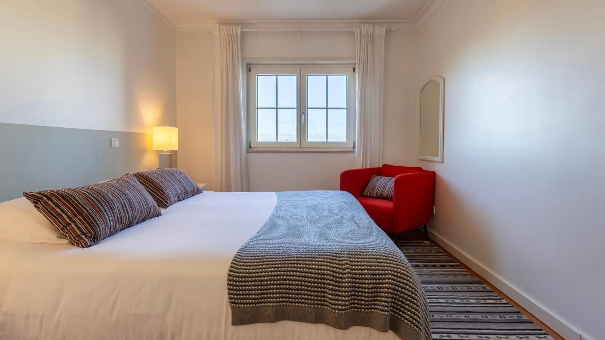 Stylish Apartment With Parking By Lovelystay Lisbon Exterior photo