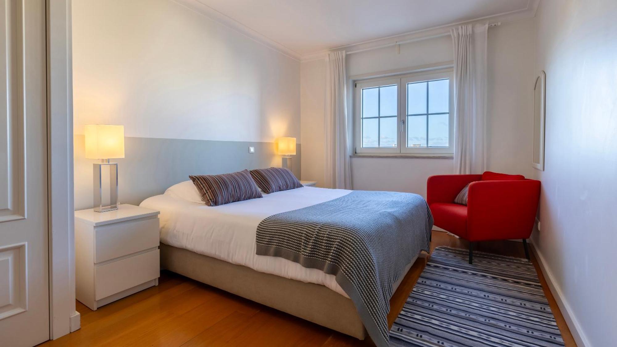 Stylish Apartment With Parking By Lovelystay Lisbon Exterior photo