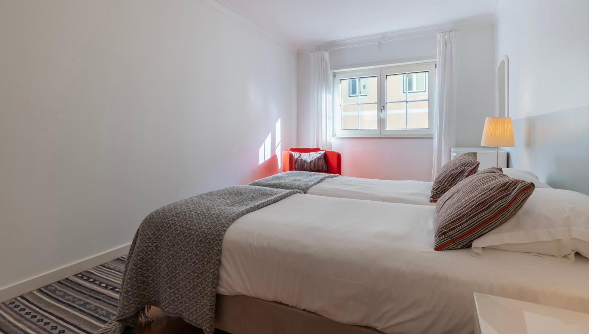 Stylish Apartment With Parking By Lovelystay Lisbon Exterior photo